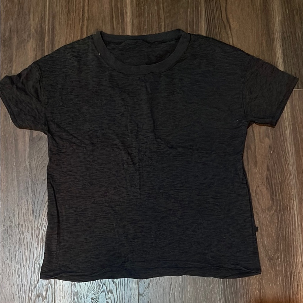 Lululemon Black T-Shirt